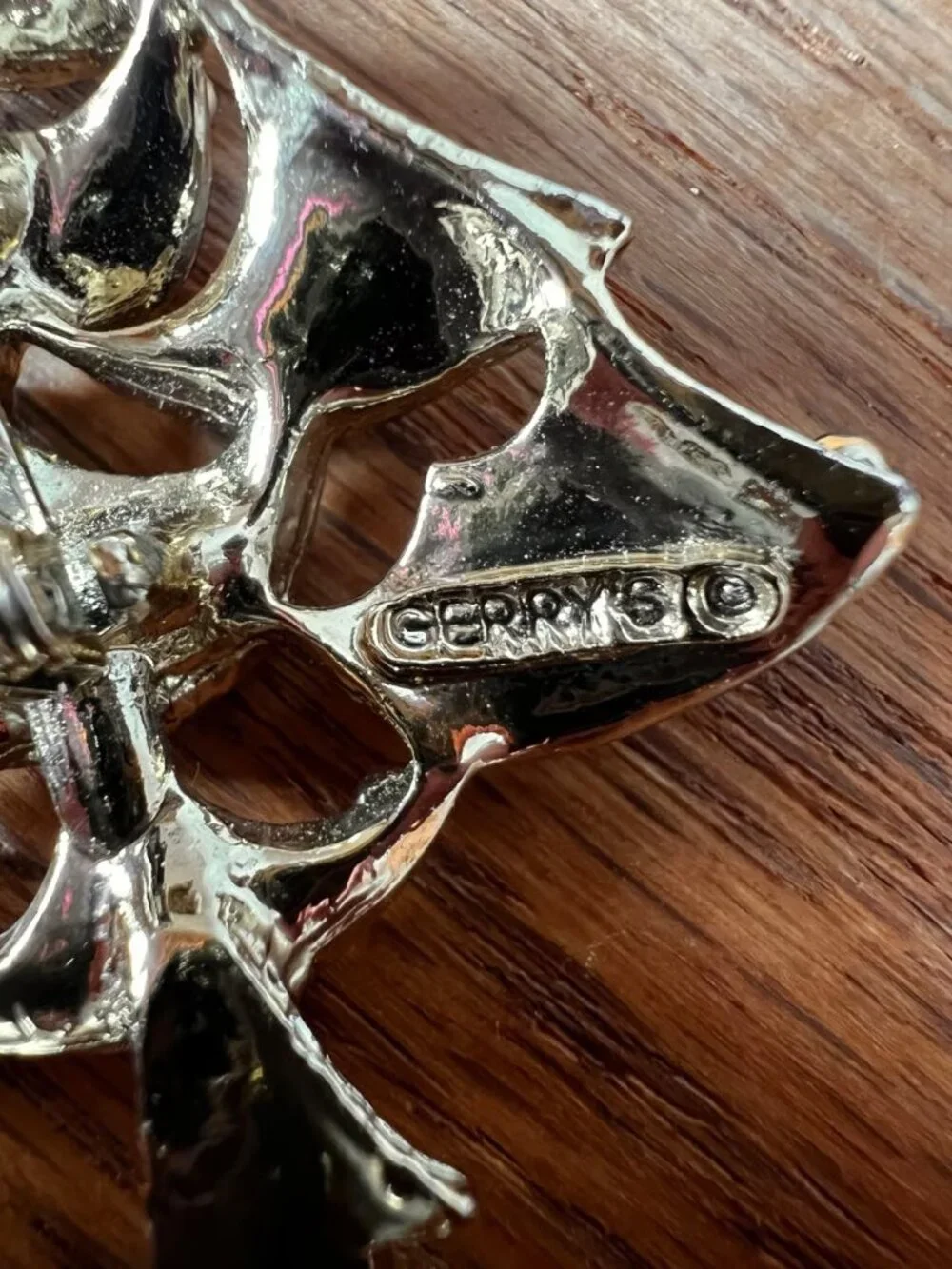 Vintage Gerry's Christmas tree brooch pin